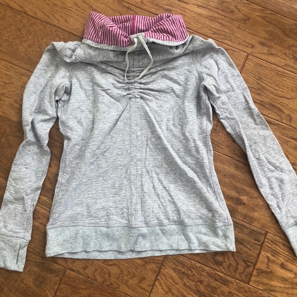 Lululemon Reversible In A Cinch Long Sleeve - Picture 4 of 6